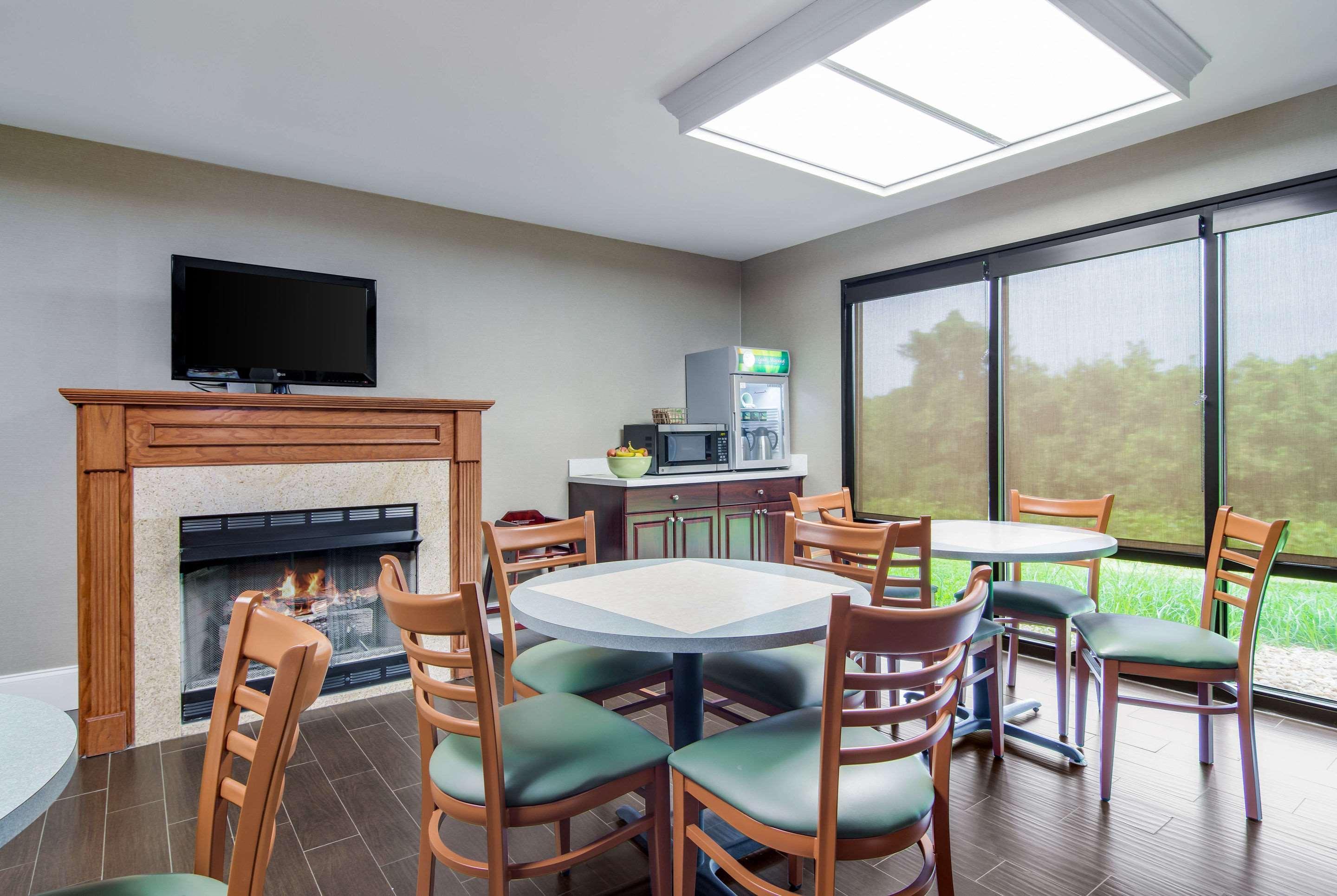 Quality Inn & Suites Canton, Ga エクステリア 写真