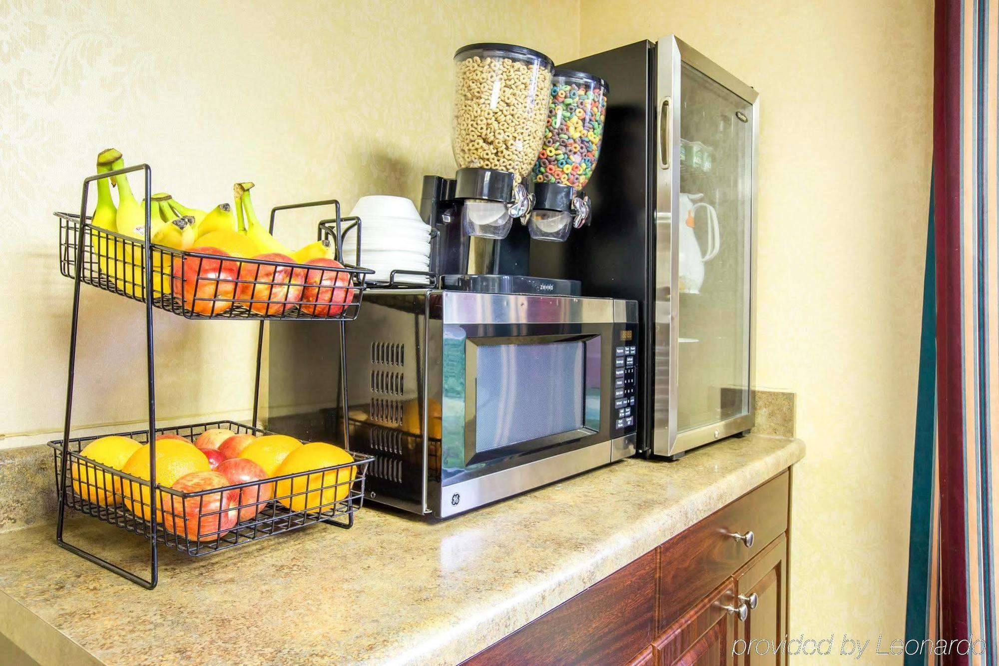 Quality Inn & Suites Canton, Ga エクステリア 写真
